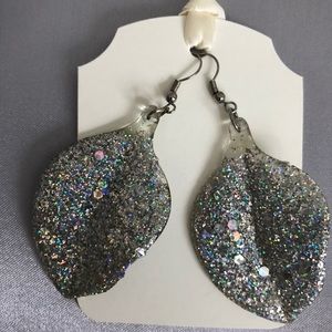 Silver sparkling Earrings